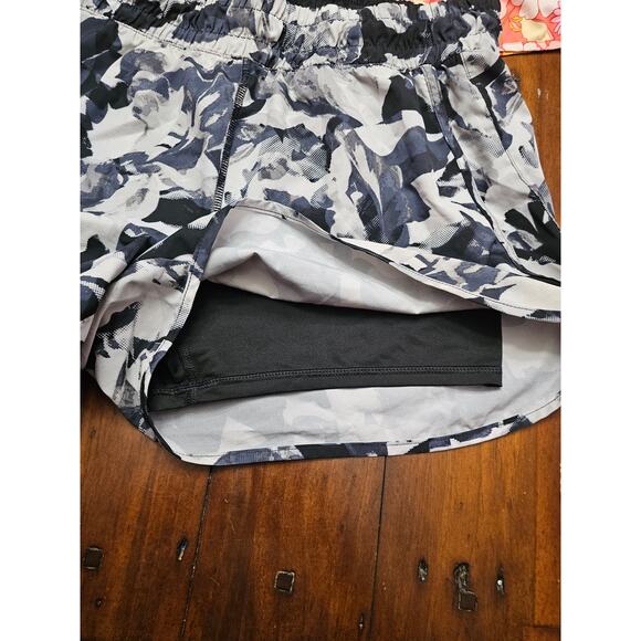 2 PAIRS AVIA ACTIVEWEAR XXL WOMANS RUNNING SHORTS - Picture 5 of 7